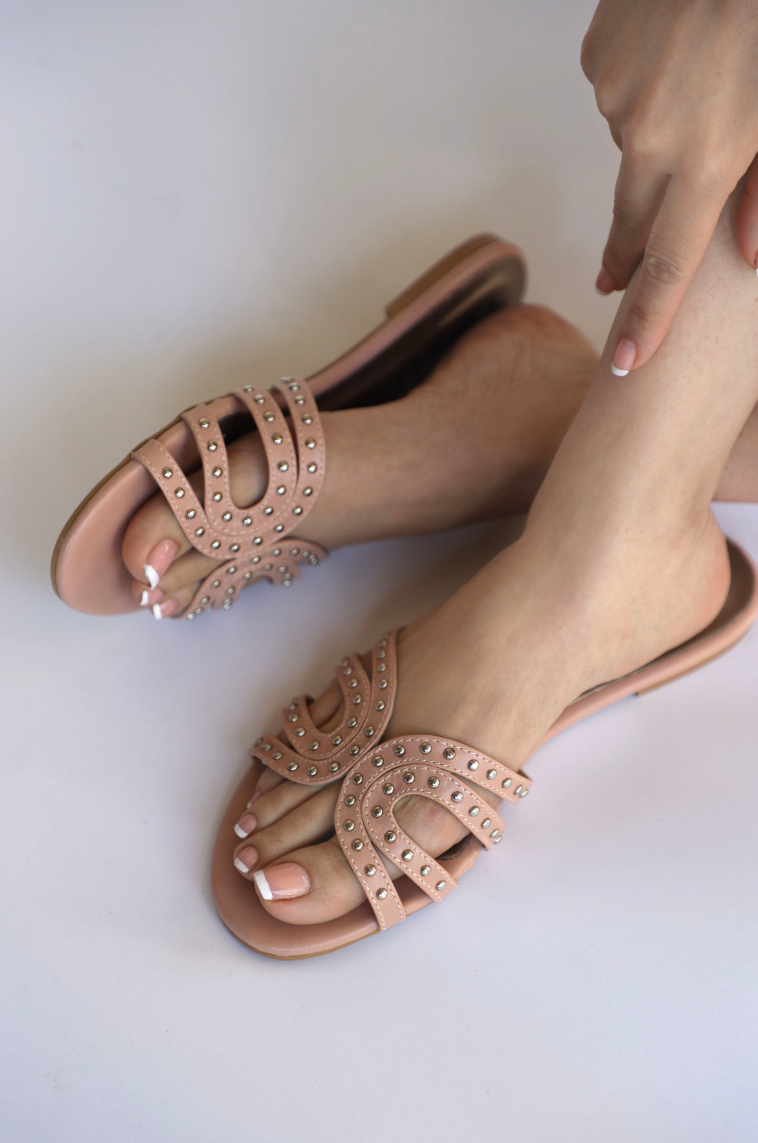 Aurora Stud Flats Blush Pink