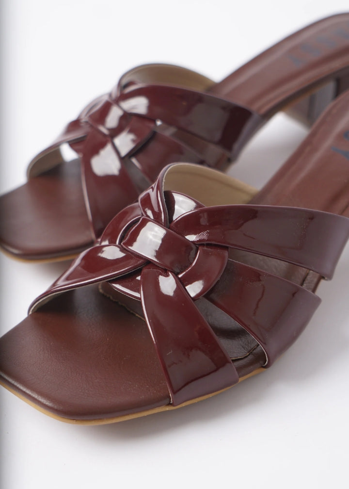 Tribute Heels Maroon